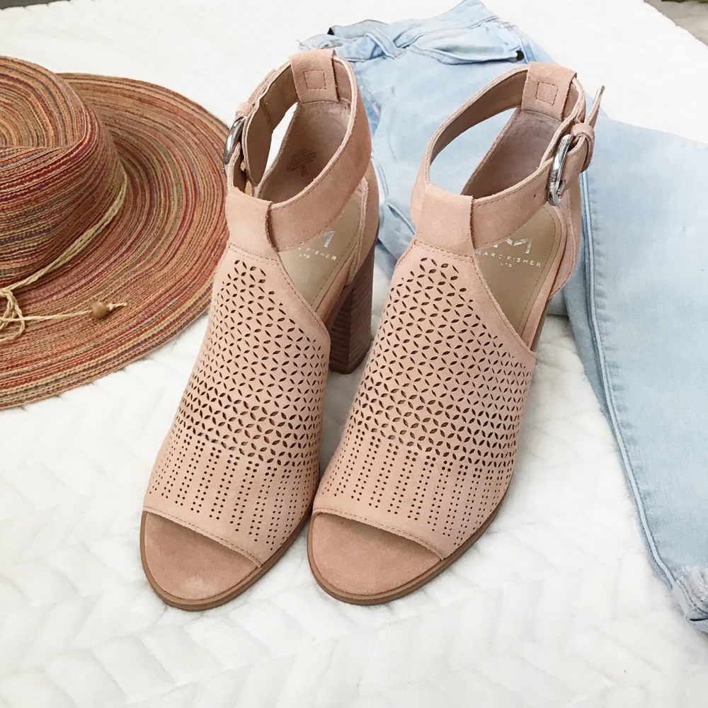 Marc Fisher LTD Vixen Sandal - Picture 5 of 8